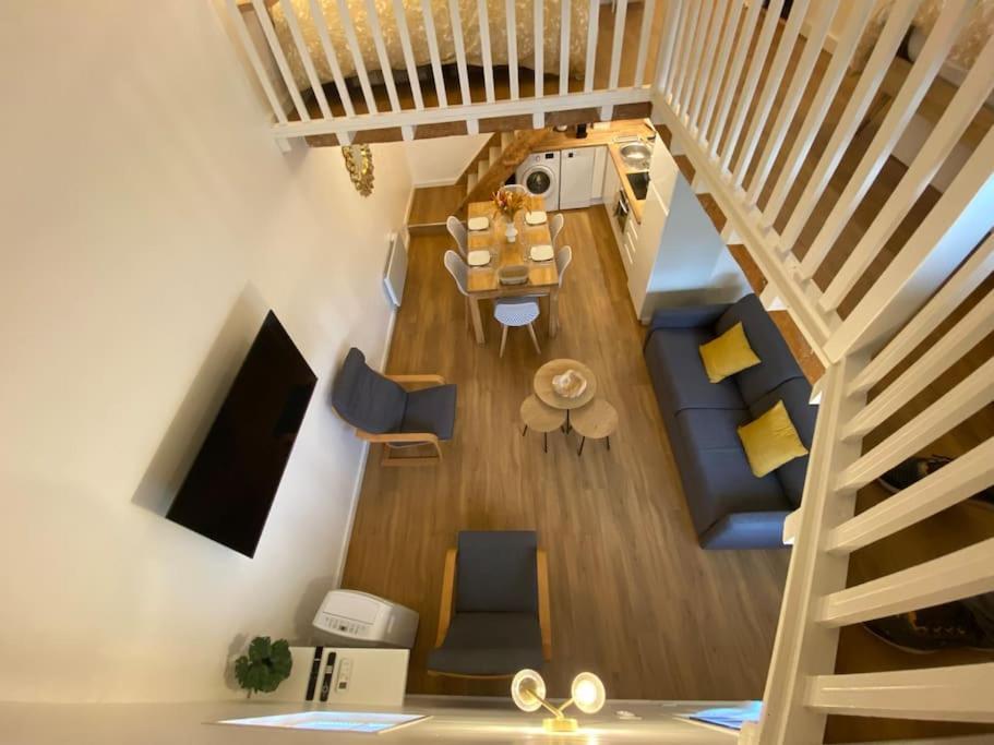 Charmant Appartement - Proche Chateau Cite 卡尔卡松 外观 照片